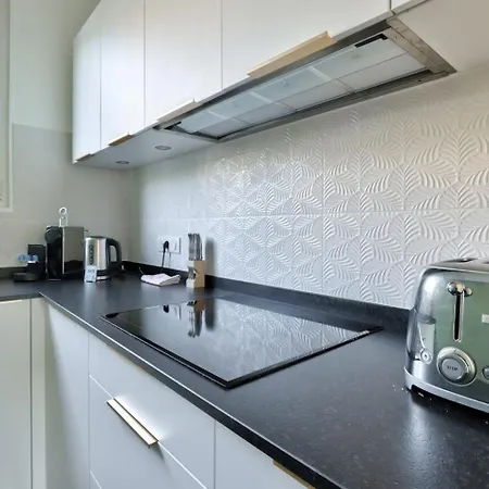 Guestready - Charming In Montsouris * París